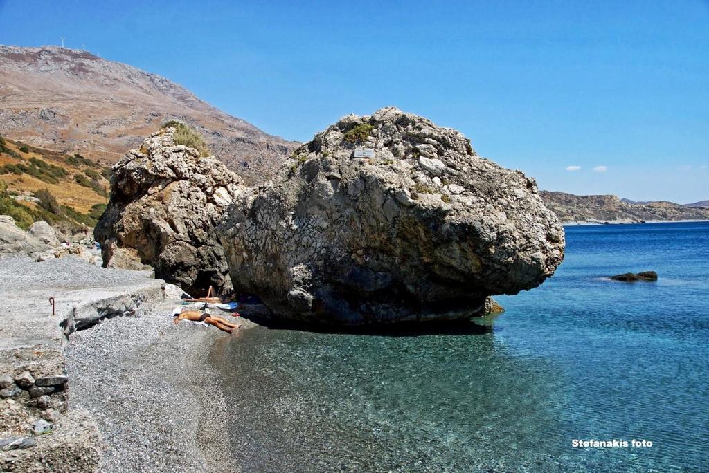 Chrysa Villa Kerames Bagian luar foto